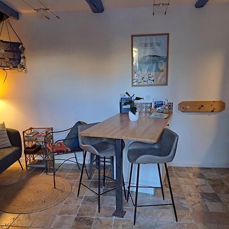 La Tremiere, Maison De Village, Sauna, Vue Garrigue บูซิเกส์ ภายนอก รูปภาพ