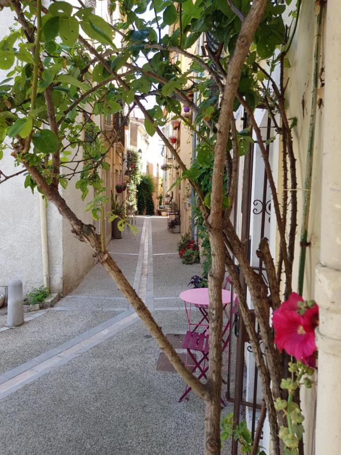 La Tremiere, Maison De Village, Sauna, Vue Garrigue บูซิเกส์ ภายนอก รูปภาพ